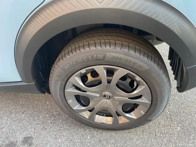 Citroen C3 view 10