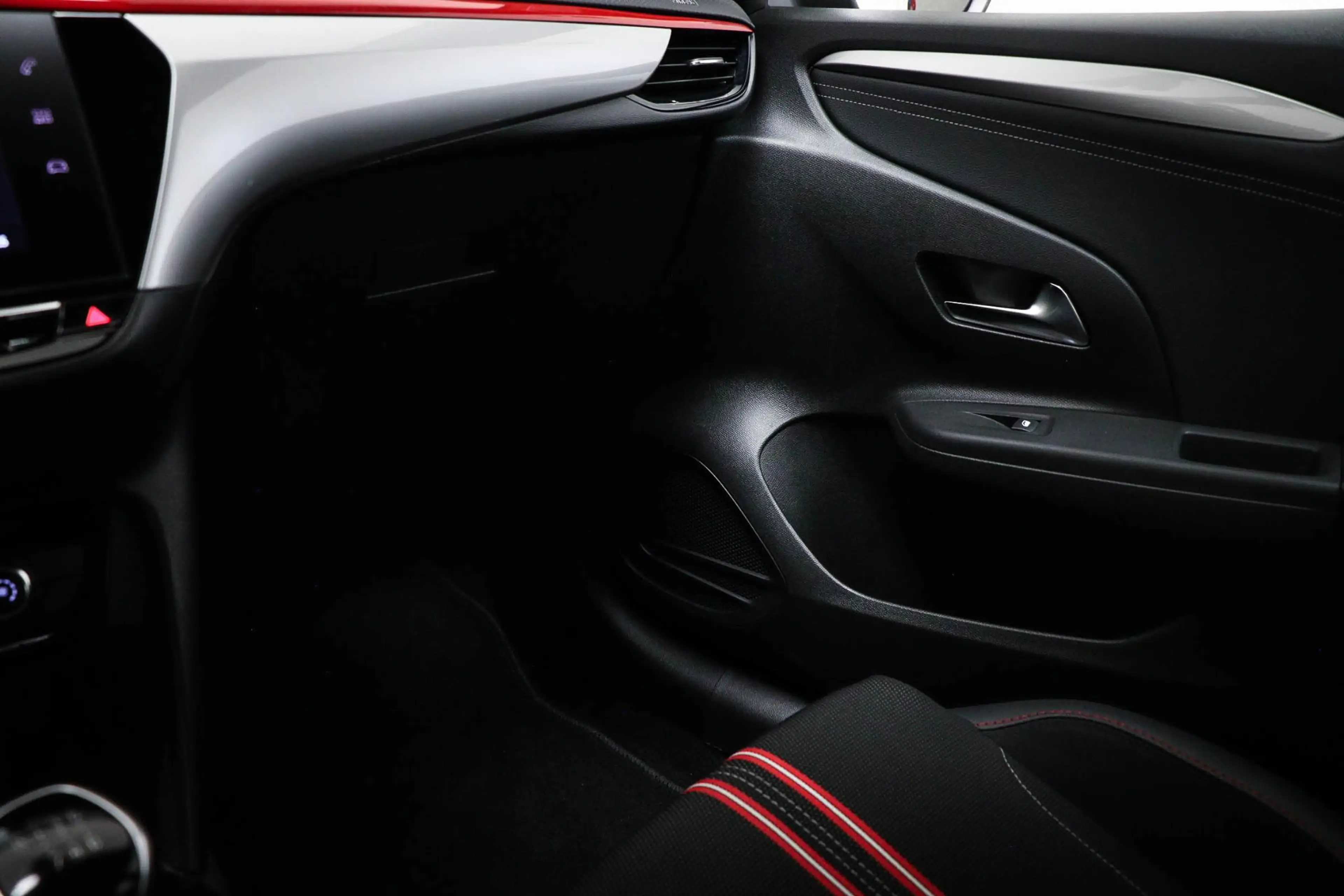 Opel Corsa 1.2 GS Line | PARKEER PACK | DAB | APPLE | CAMERA — photo 33