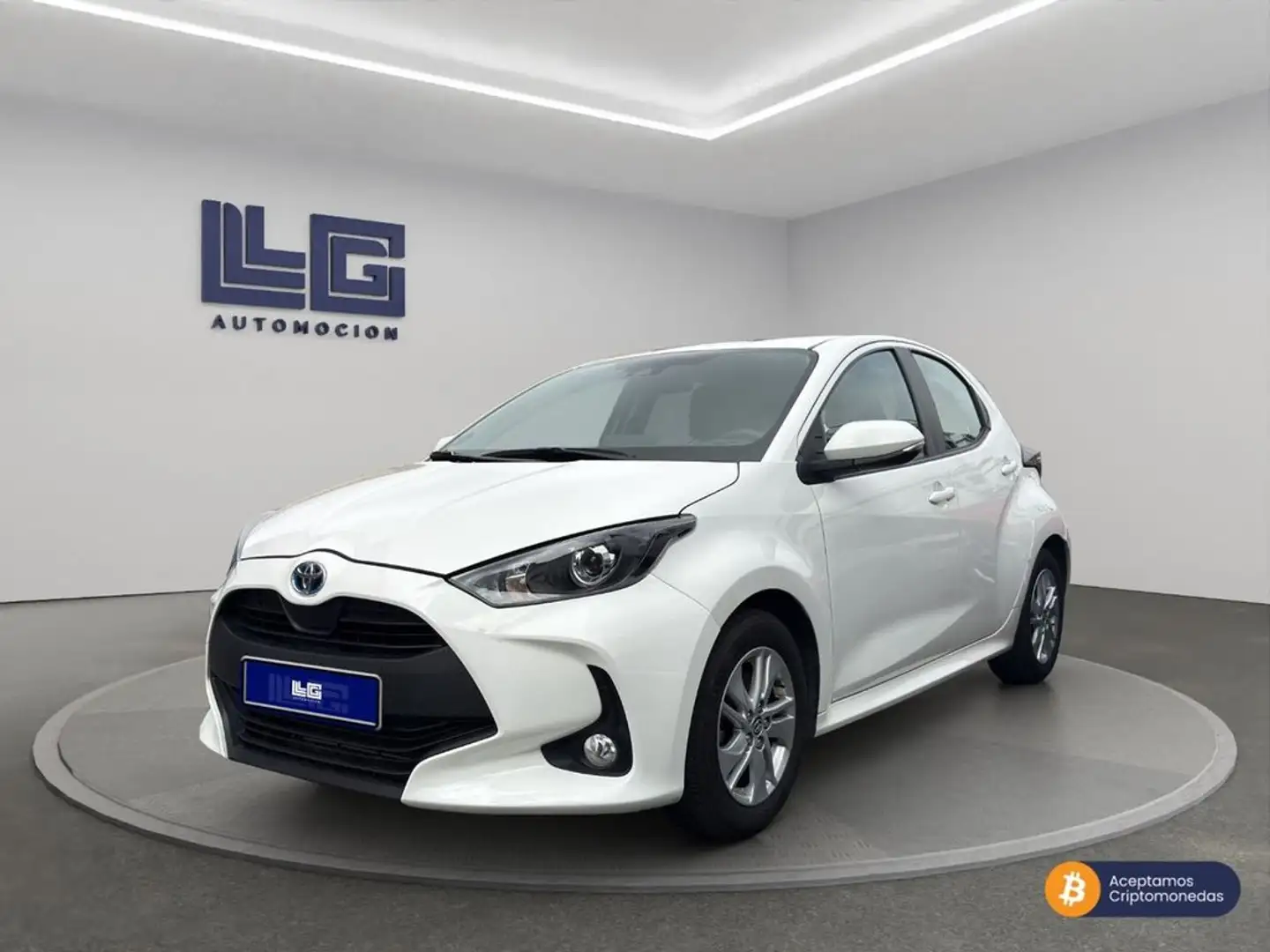 Toyota Yaris 120H 1.5 Active Tech Blanco - 1