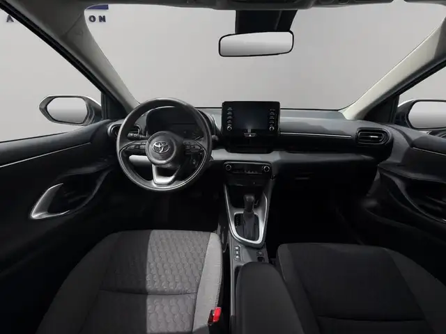 Toyota Yaris view 15