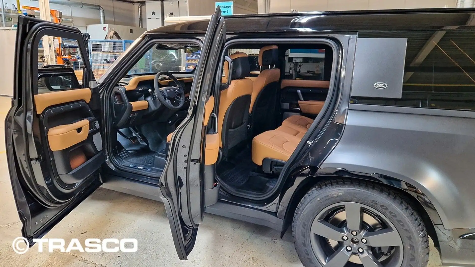 Land Rover Defender 130 - P425 V8 geschützt/protected Level 4 A-KIP Gris - 2