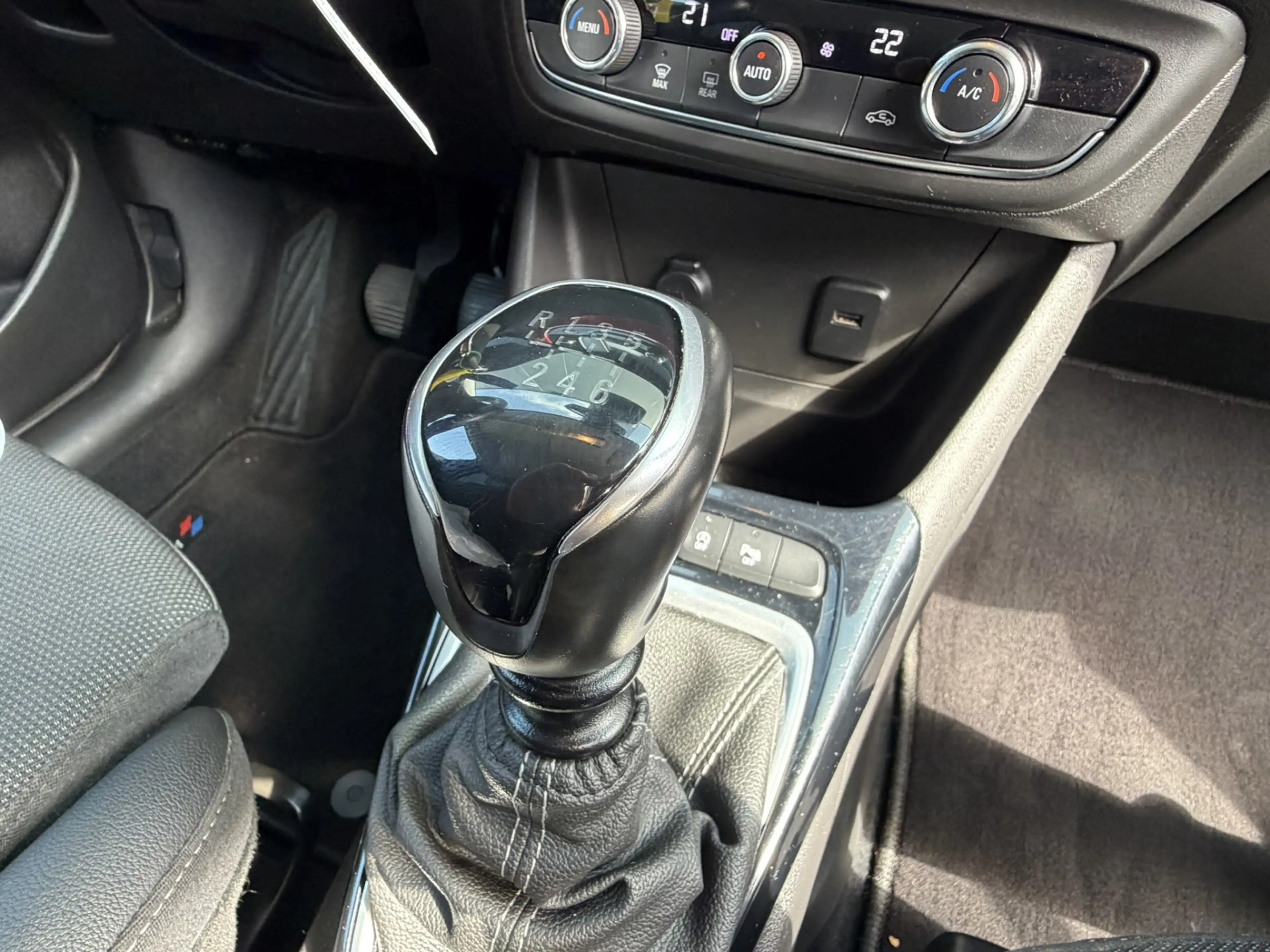 Opel Crossland 1.2 Turbo GS Line | Camera | Cruise control | Appl — photo 20