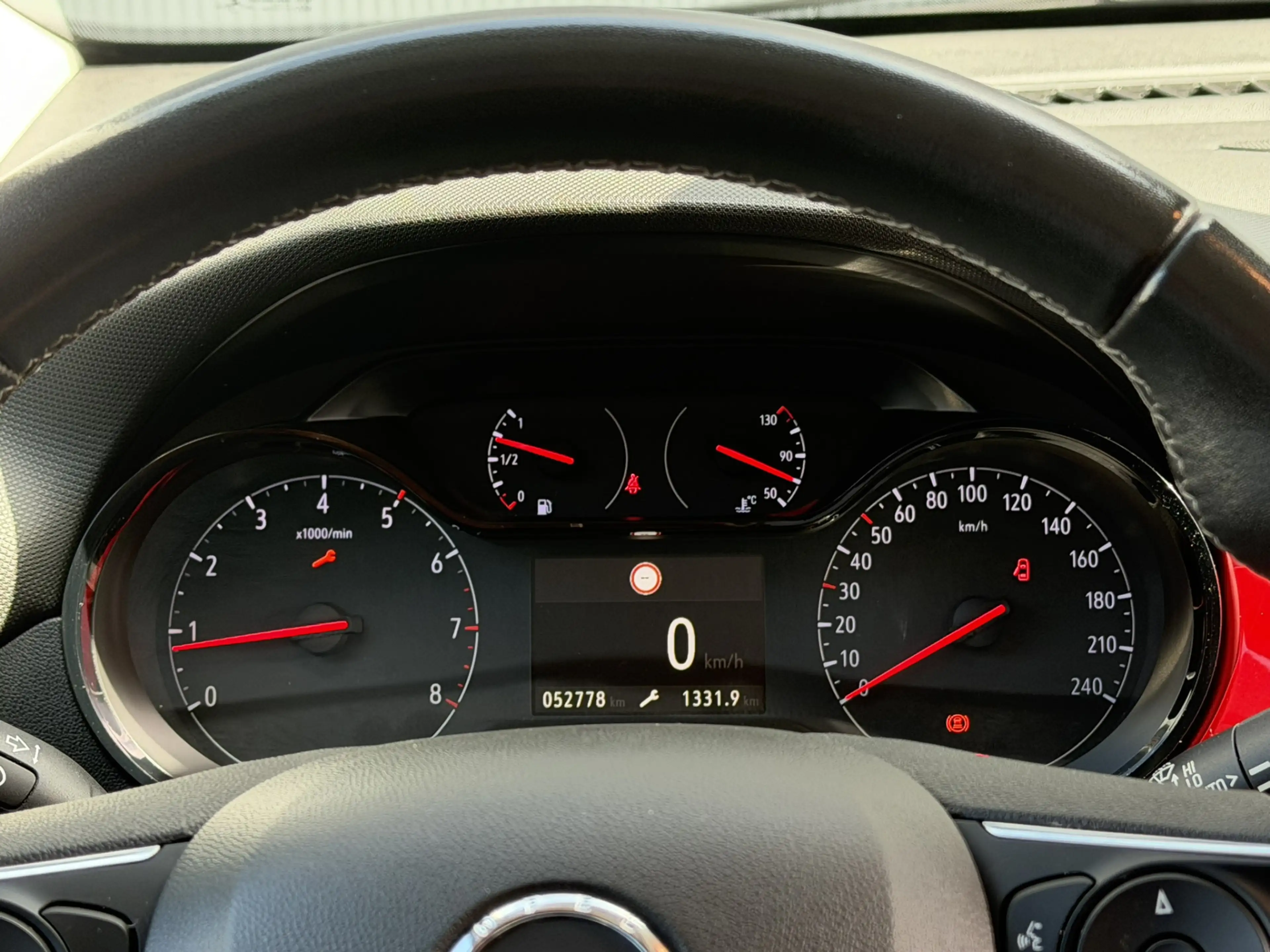 Opel Crossland 1.2 Turbo GS Line | Camera | Cruise control | Appl — photo 18