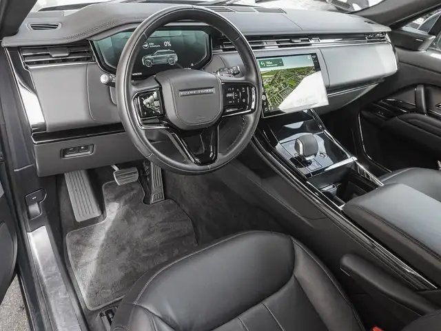 Land Rover Range Rover Sport view 10