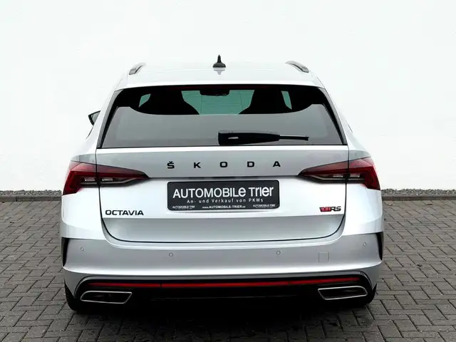 Skoda Octavia view 6