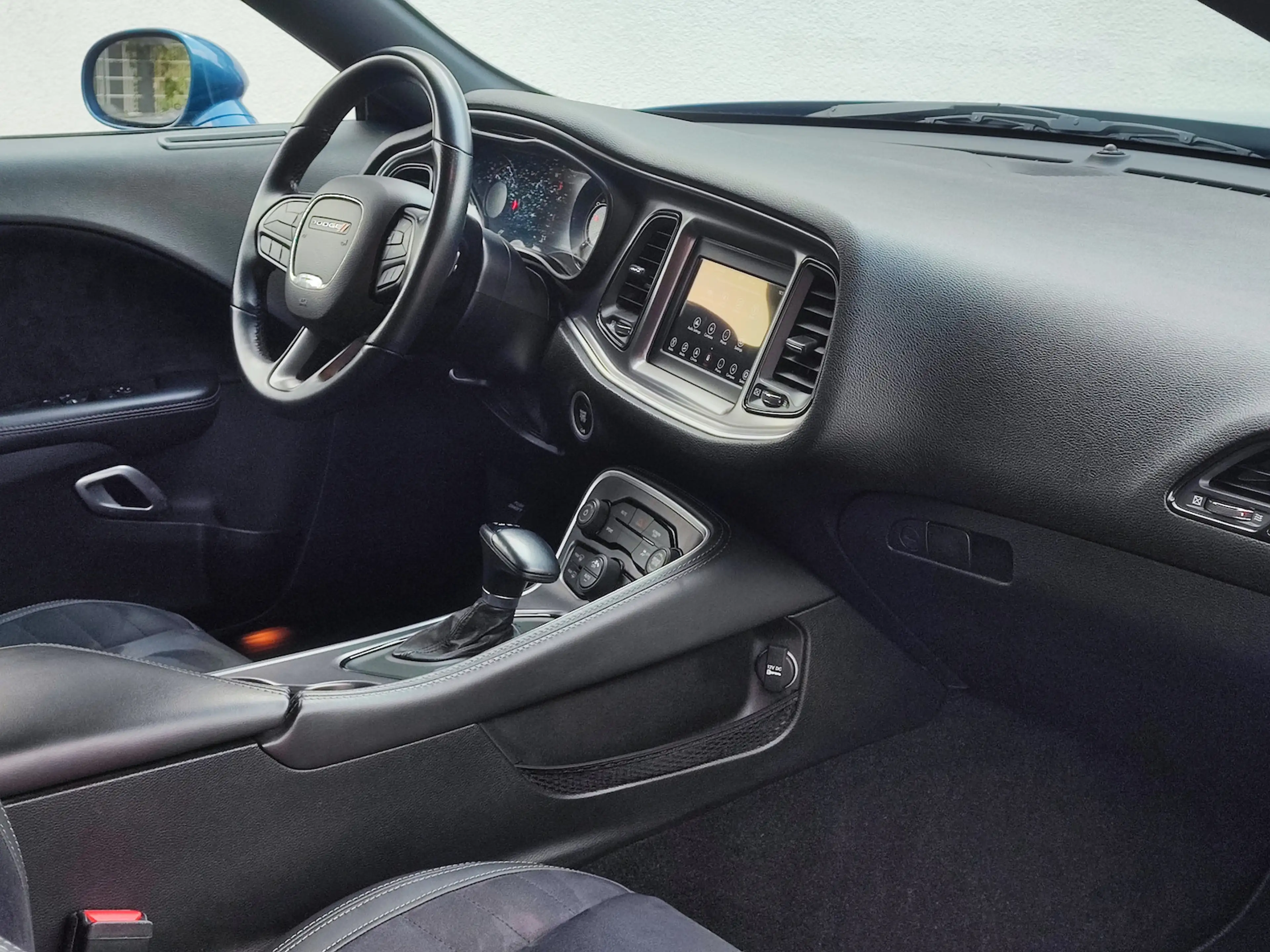 Dodge Challenger SXT Blacktop 3.6 V6*KAMERA*TEMPO*20´´* — photo 7