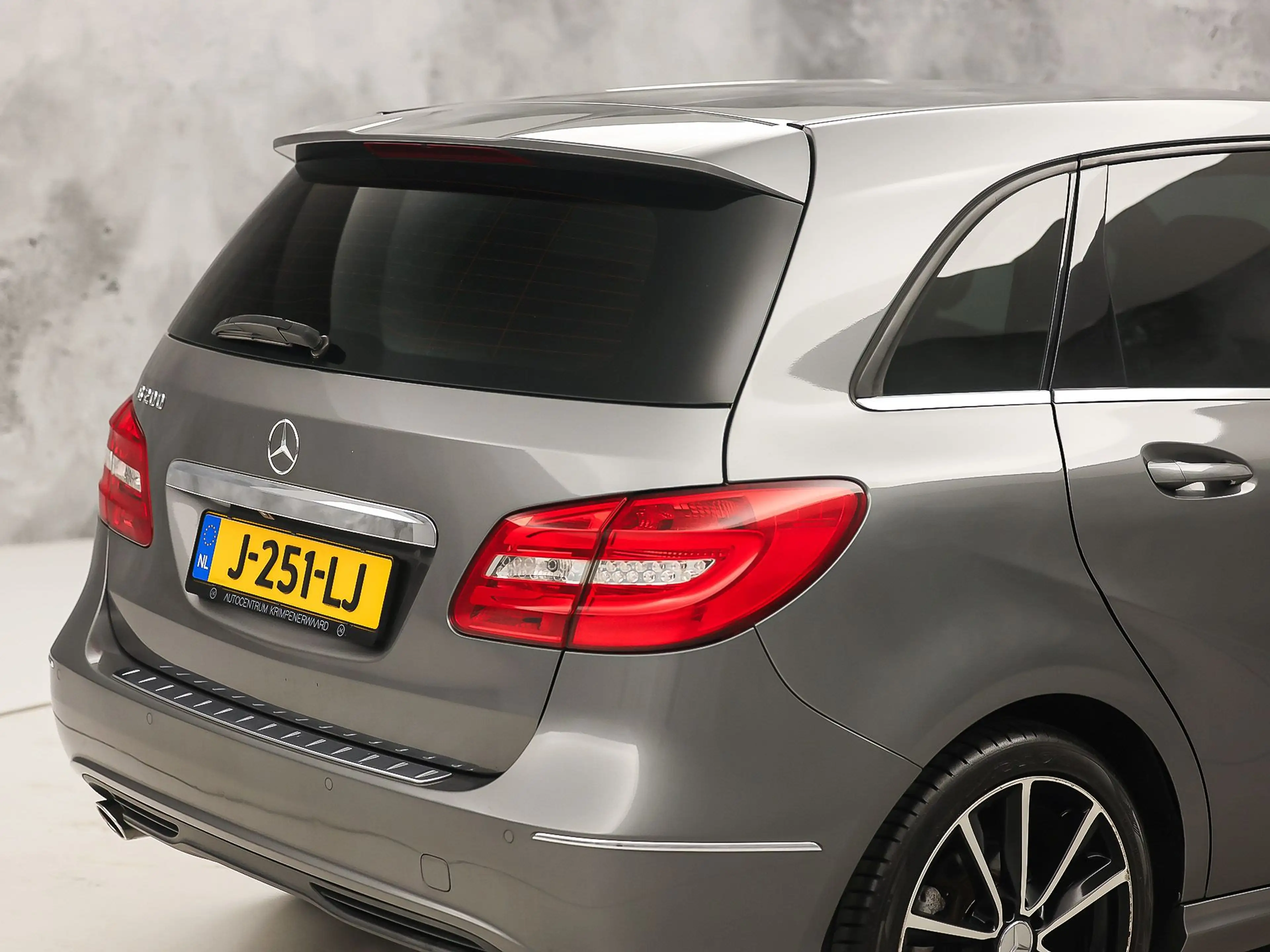 Mercedes-Benz B 200 AMG Sport 157Pk (GROOT NAVI, CLIMATE, CAMERA, HARM — photo 32