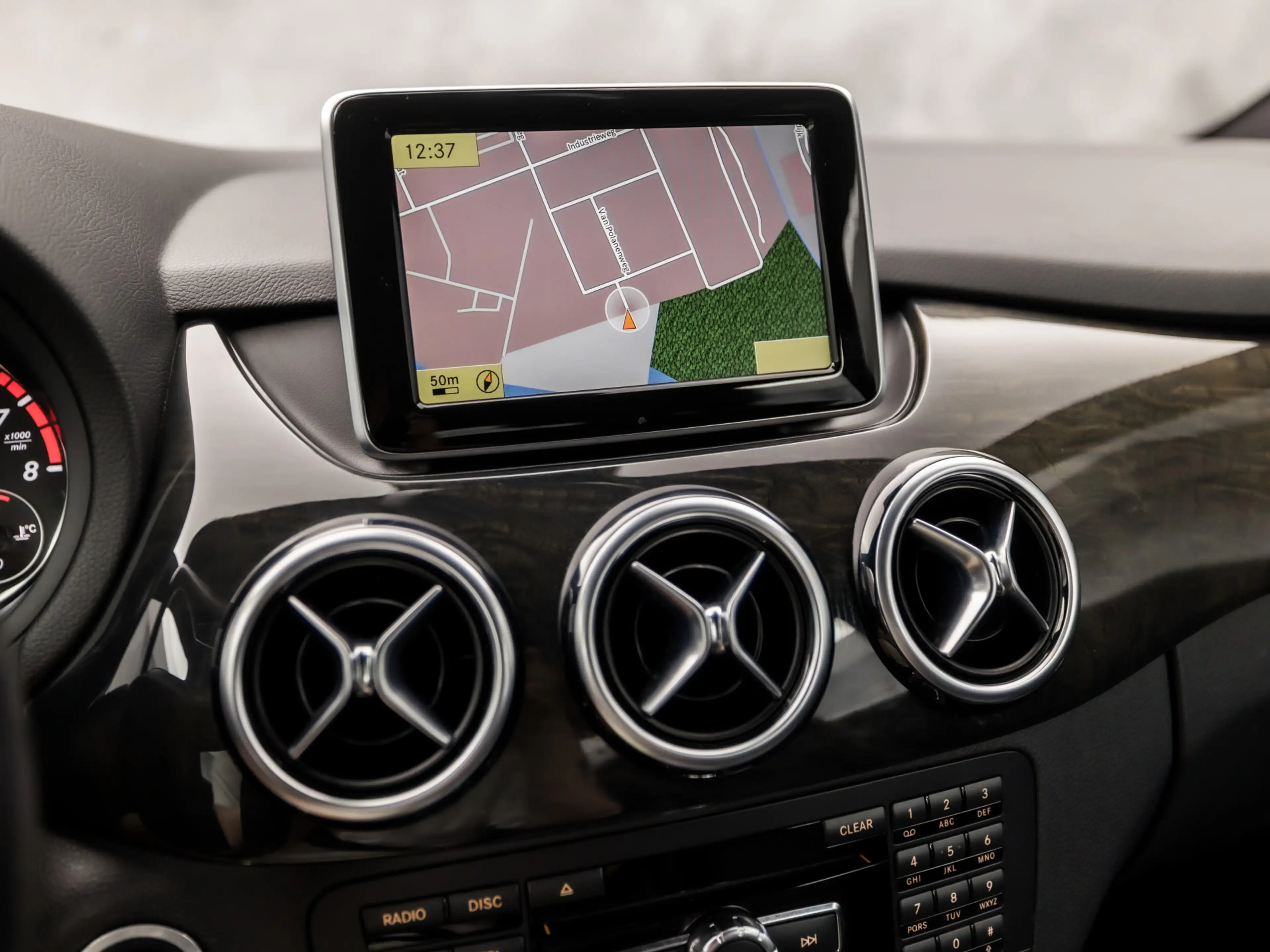 Mercedes-Benz B 200 AMG Sport 157Pk (GROOT NAVI, CLIMATE, CAMERA, HARM — photo 8