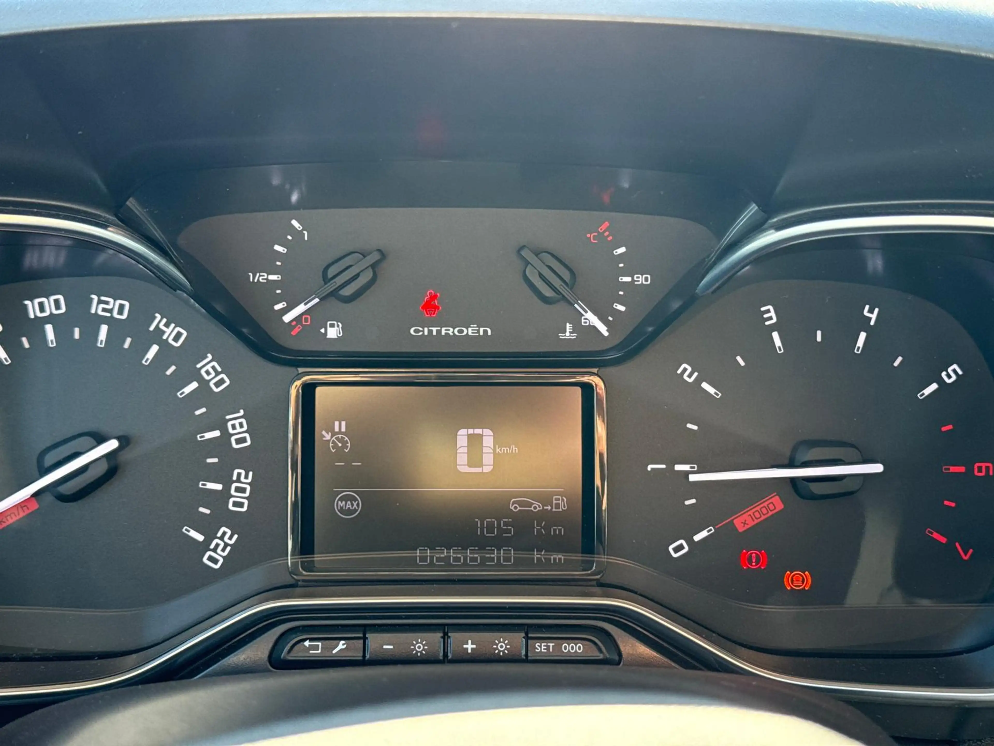 Citroen C3 Aircross 1.2 12V e-THP / PureTech — photo 12