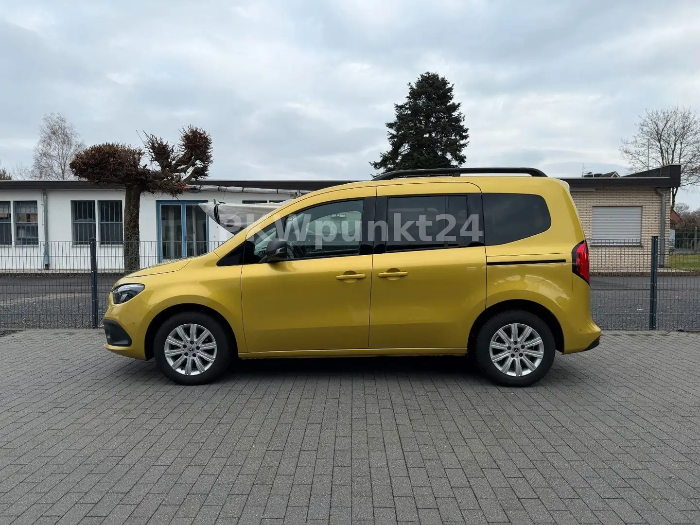 Mercedes-Benz Citan Tourer 113 AHK/Navi/CarPlay/SHZ/Kamera Or - 2