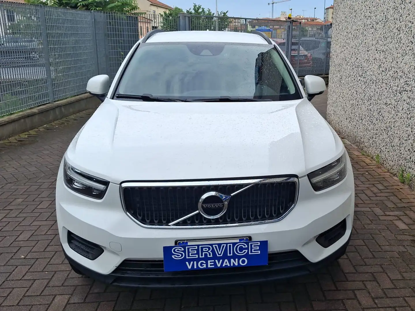 Volvo XC40 XC40 1.5 t2 Momentum Core auto my21 Bianco - 1