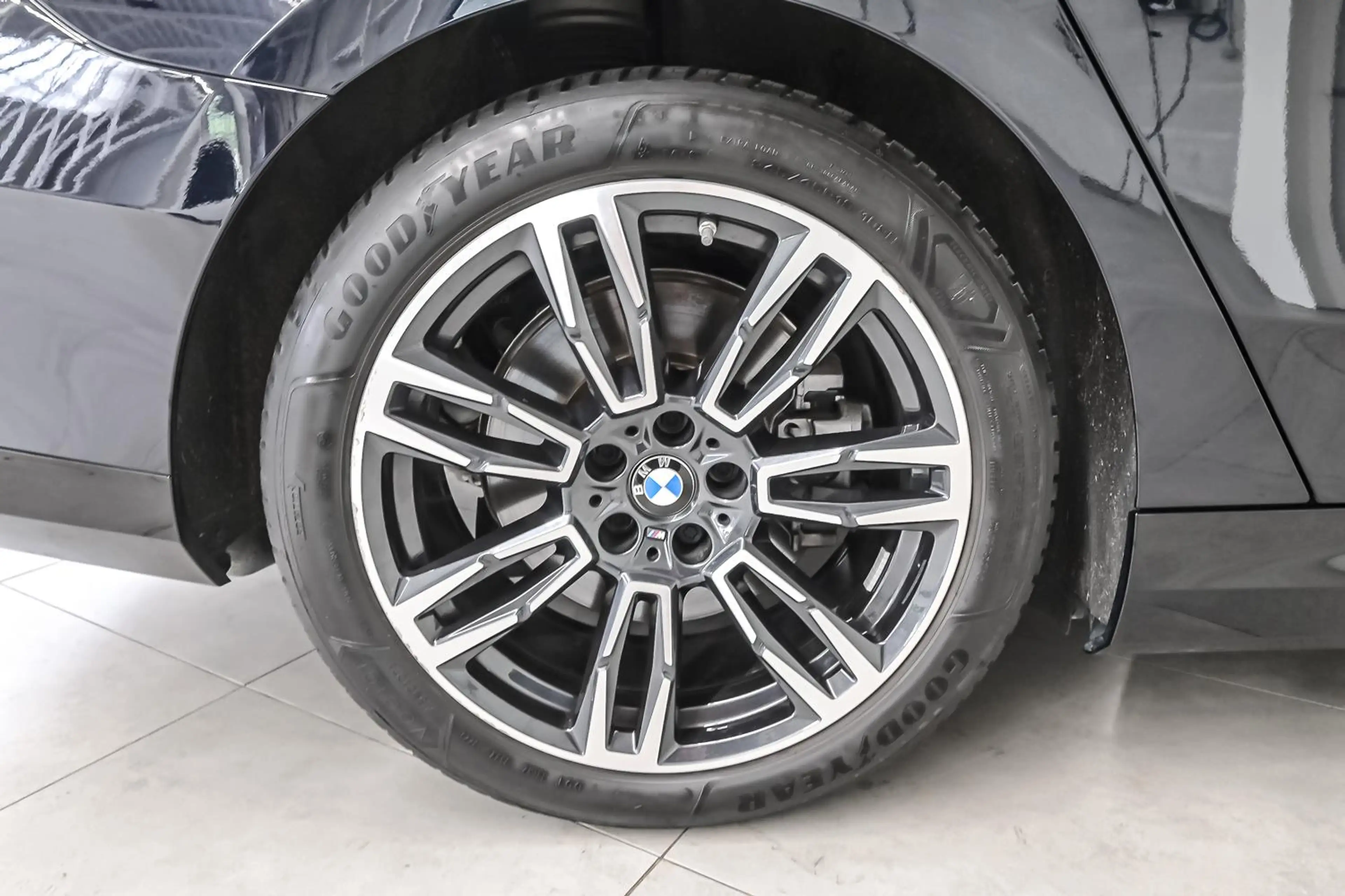 BMW i5 Berline-2 ans/jaar garantie — photo 6