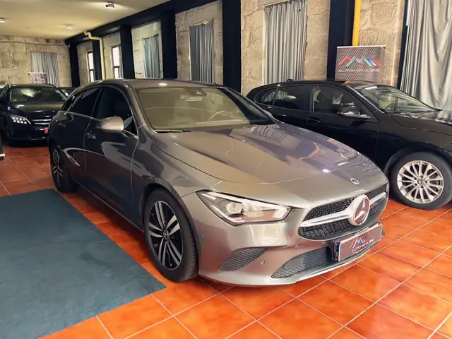 Mercedes-Benz CLA 180 Shooting Brake 7G-DCT