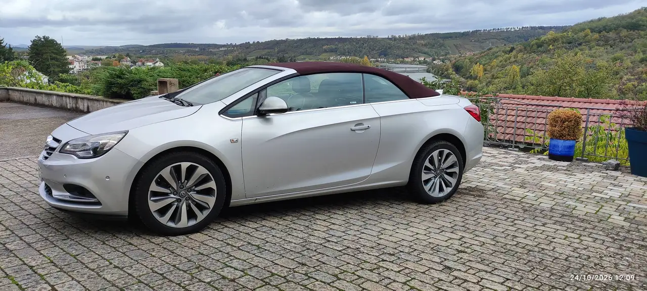 Opel Cascada