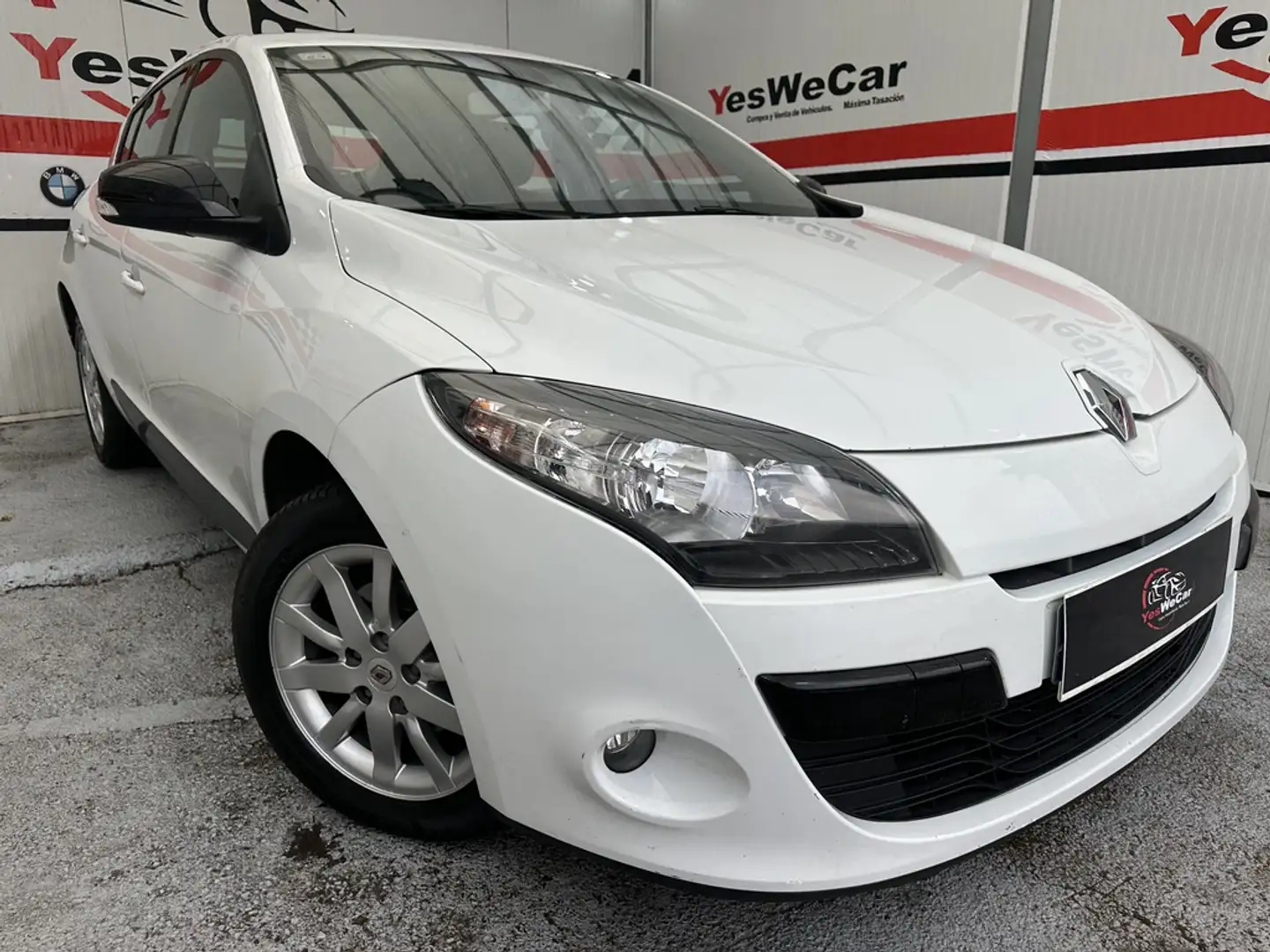 Renault Megane 1.6 Authentique 110 Weiß - 1