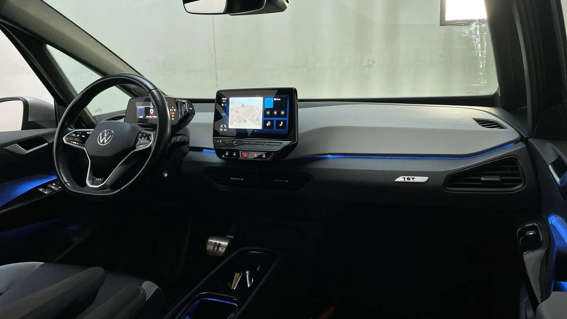 Volkswagen ID.3 First Plus 58 kWh Camera Navigatie Stoelverwarming Gris - 2