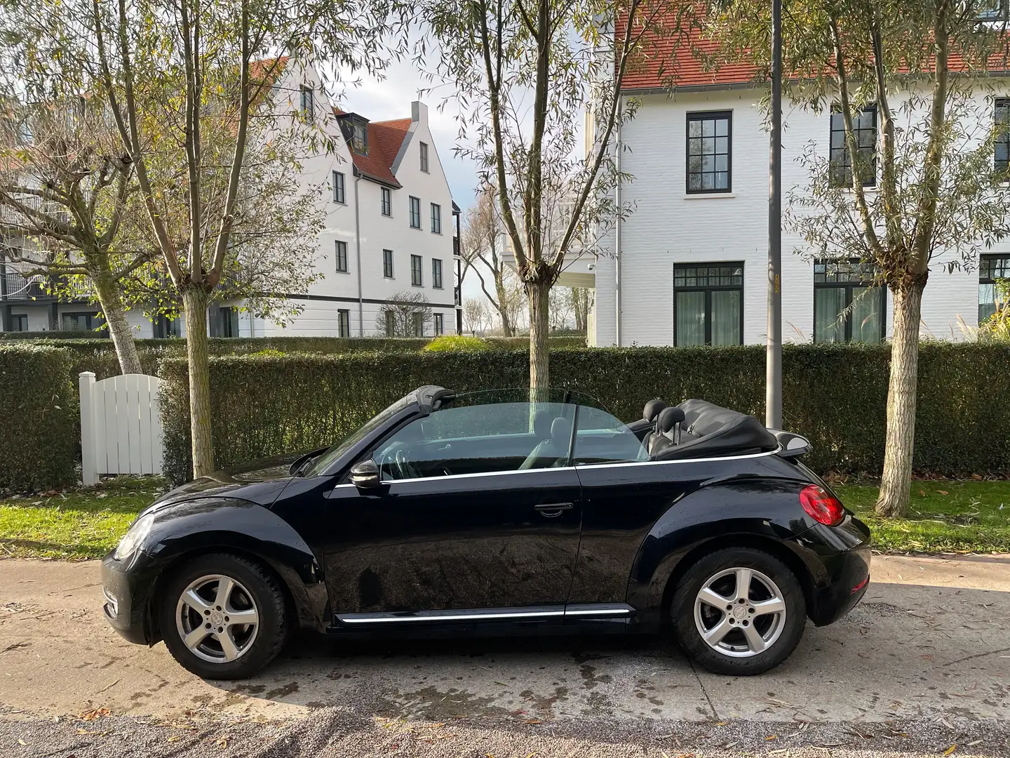 Volkswagen Beetle The Cabriolet 1.2 TSI Design Noir - 1
