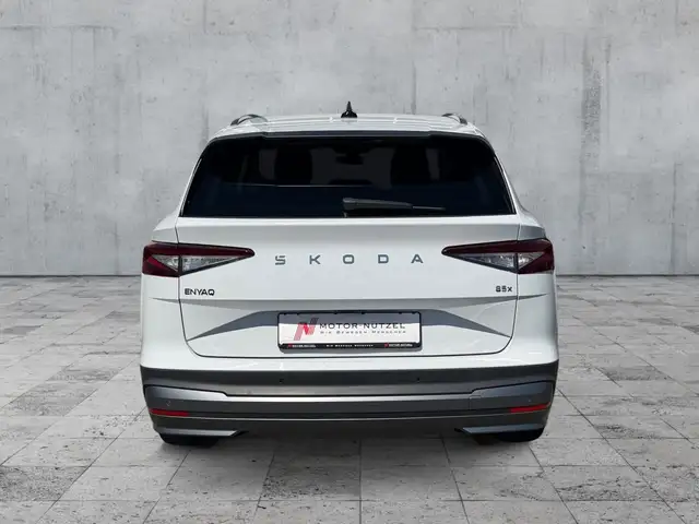 Skoda Enyaq view 5