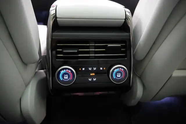 Land Rover Range Rover Sport P440e SE DAB Standhzg. Ansicht 22