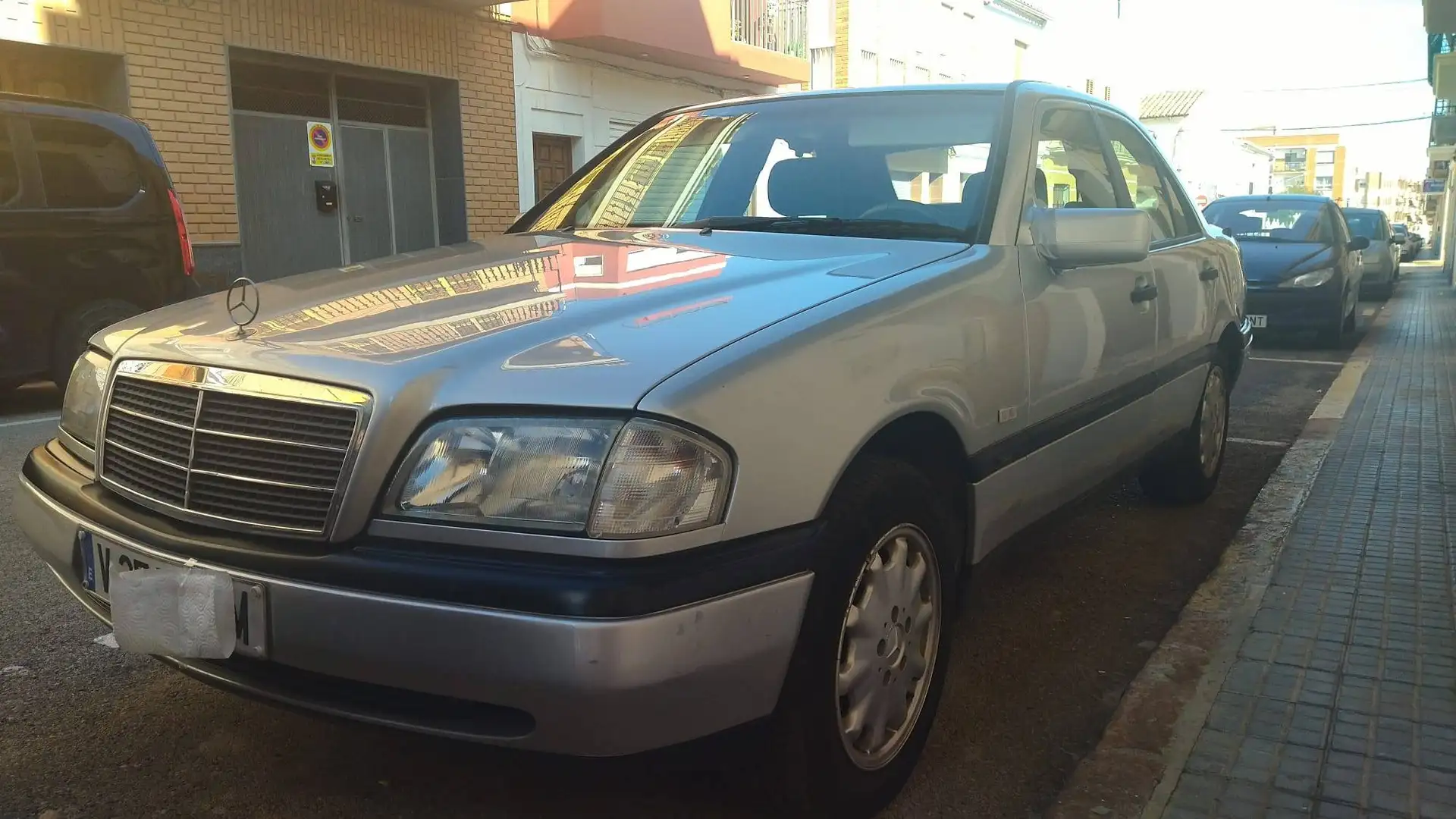 Mercedes-Benz C 250 C 250Turbo Diesel Gris - 2