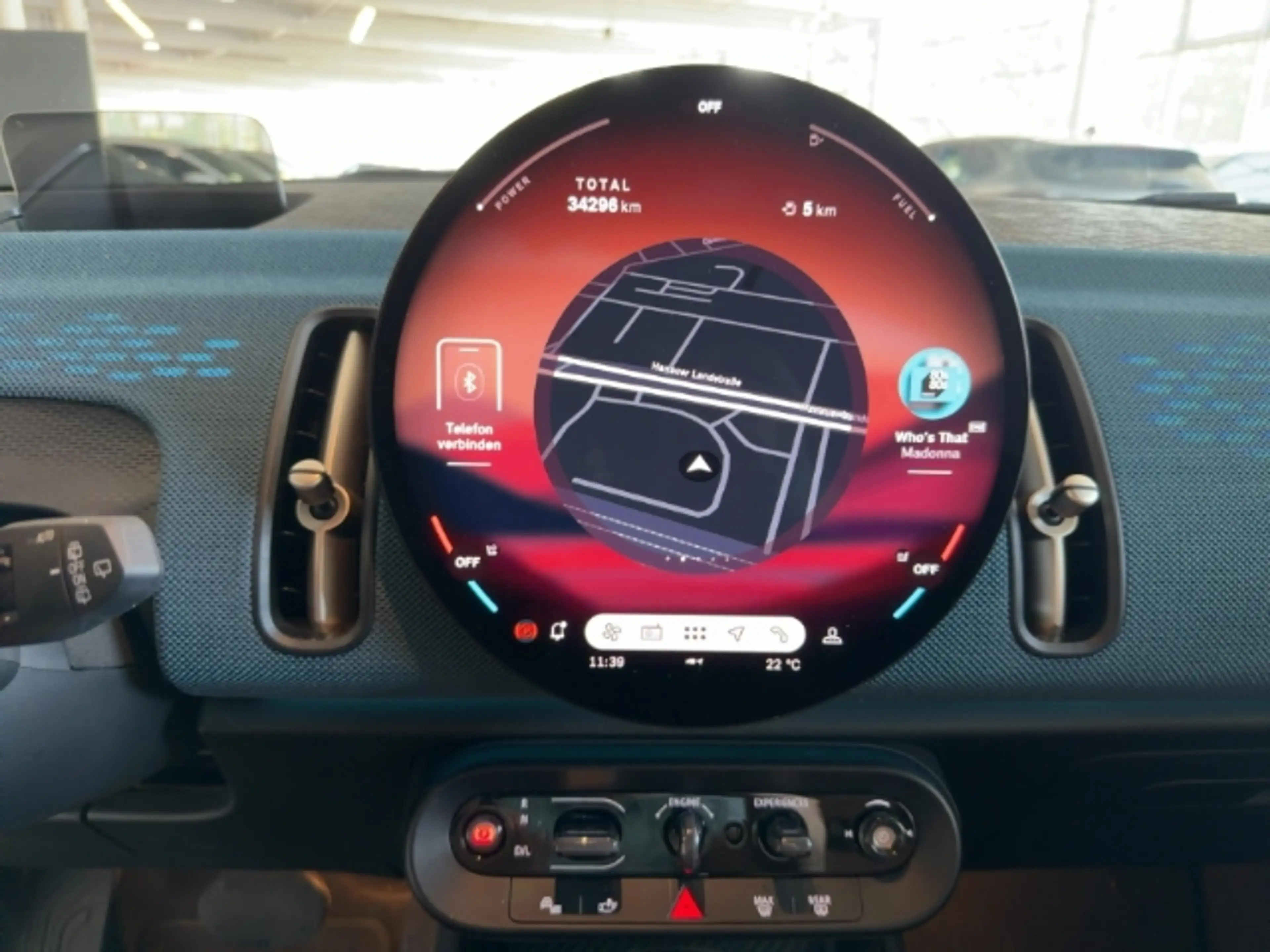 MINI Cooper S Countryman ALL4 Panorama Navi HarmanKardon LED Kurvenlicht El — photo 10