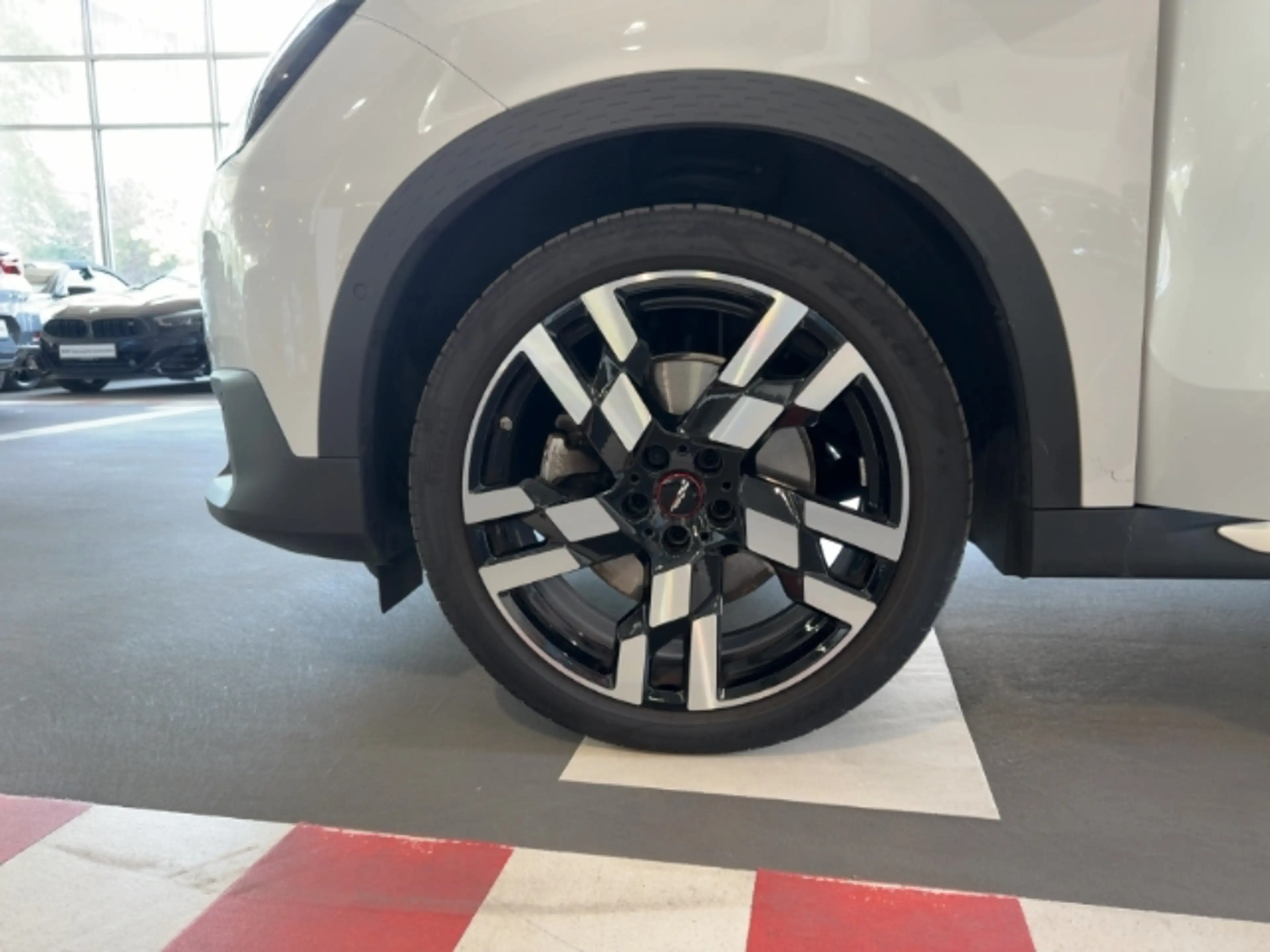MINI Cooper S Countryman ALL4 Panorama Navi HarmanKardon LED Kurvenlicht El — photo 13