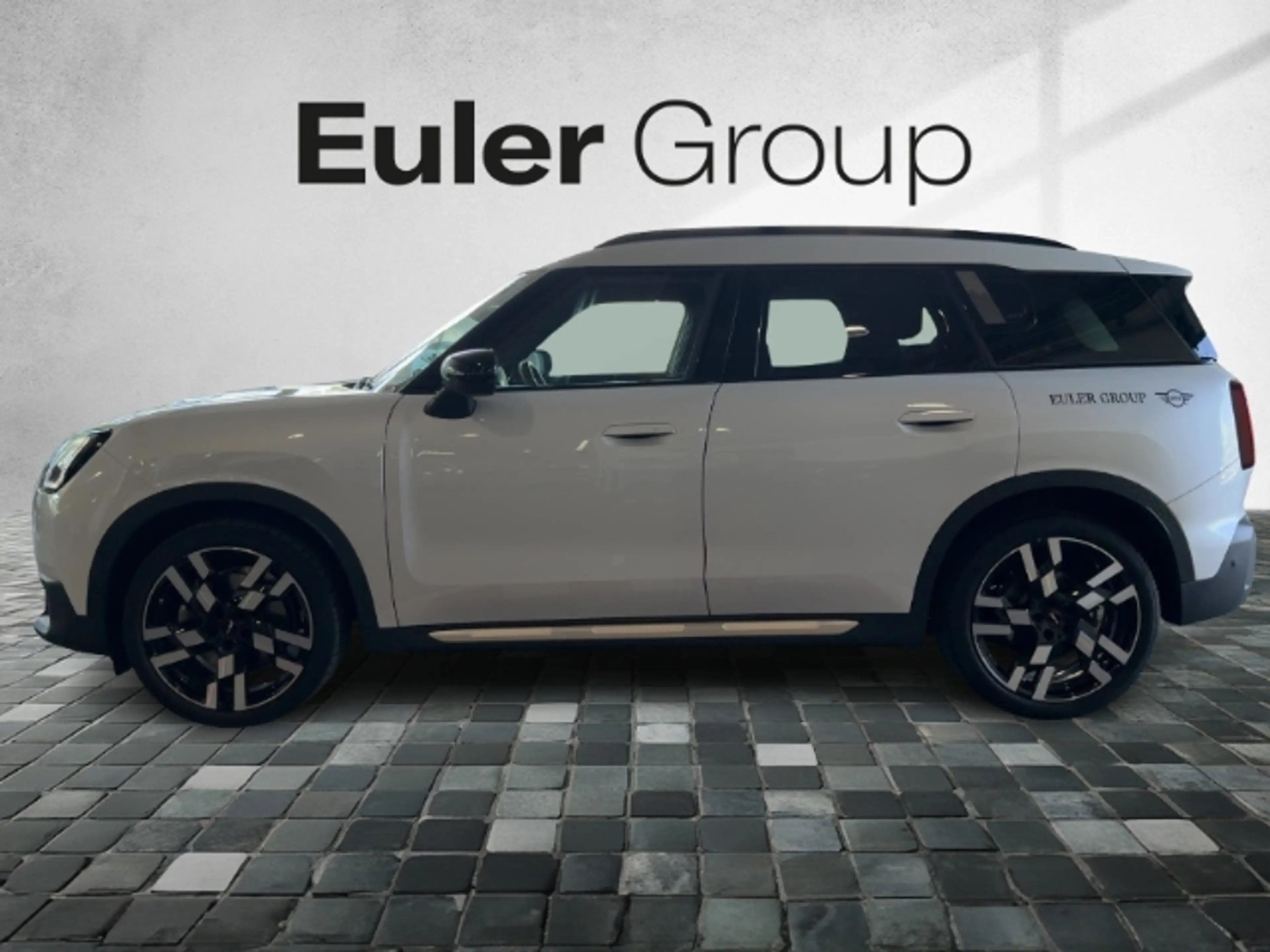 MINI Cooper S Countryman ALL4 Panorama Navi HarmanKardon LED Kurvenlicht El — photo 2