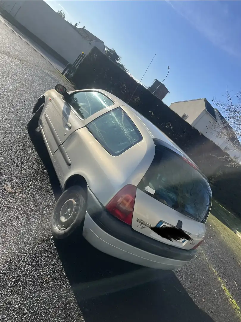 Renault Clio 1.9 dTi Expression Clim - 2