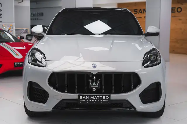 Maserati Grecale view 2