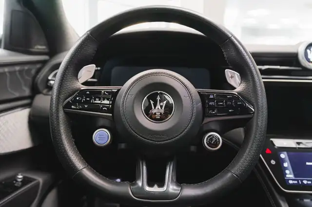 Maserati Grecale view 8