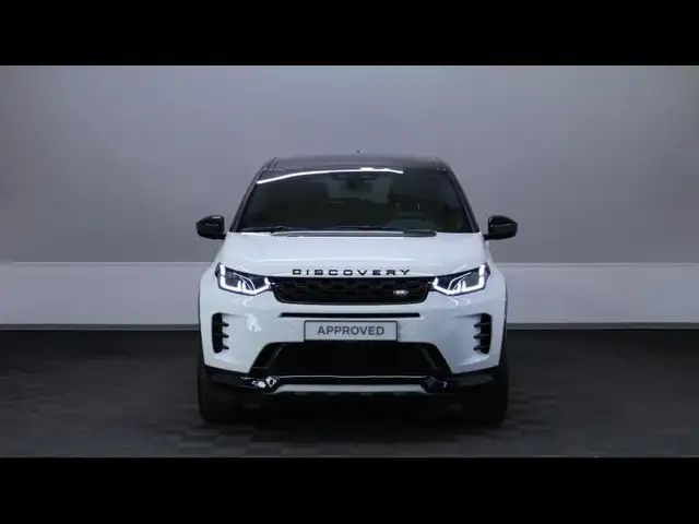 Land Rover Discovery Sport view 2
