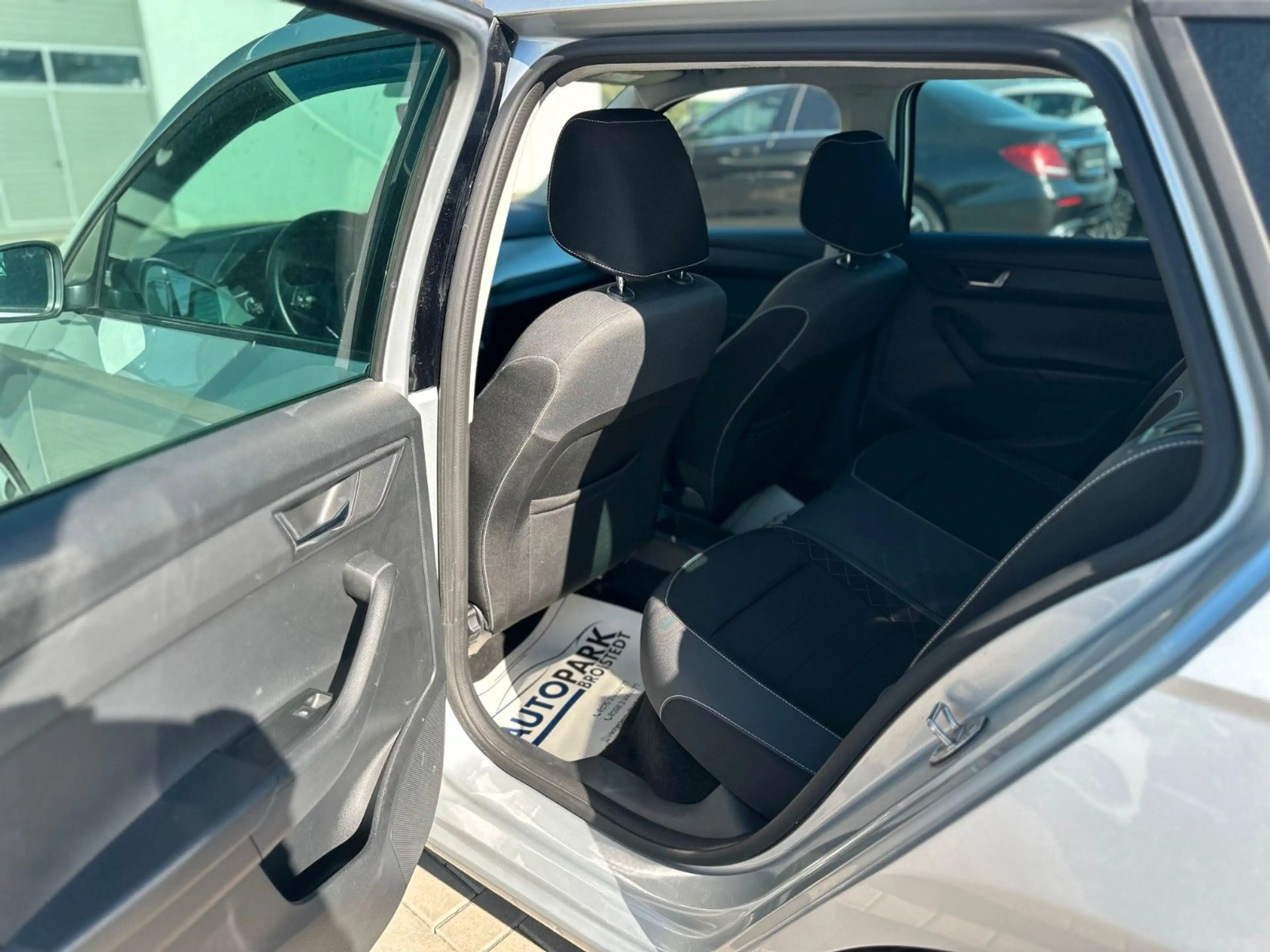 Skoda Fabia Combi Ambition SHZ/NAVI/TEMPO/KLIMAAUTOMAT — photo 13