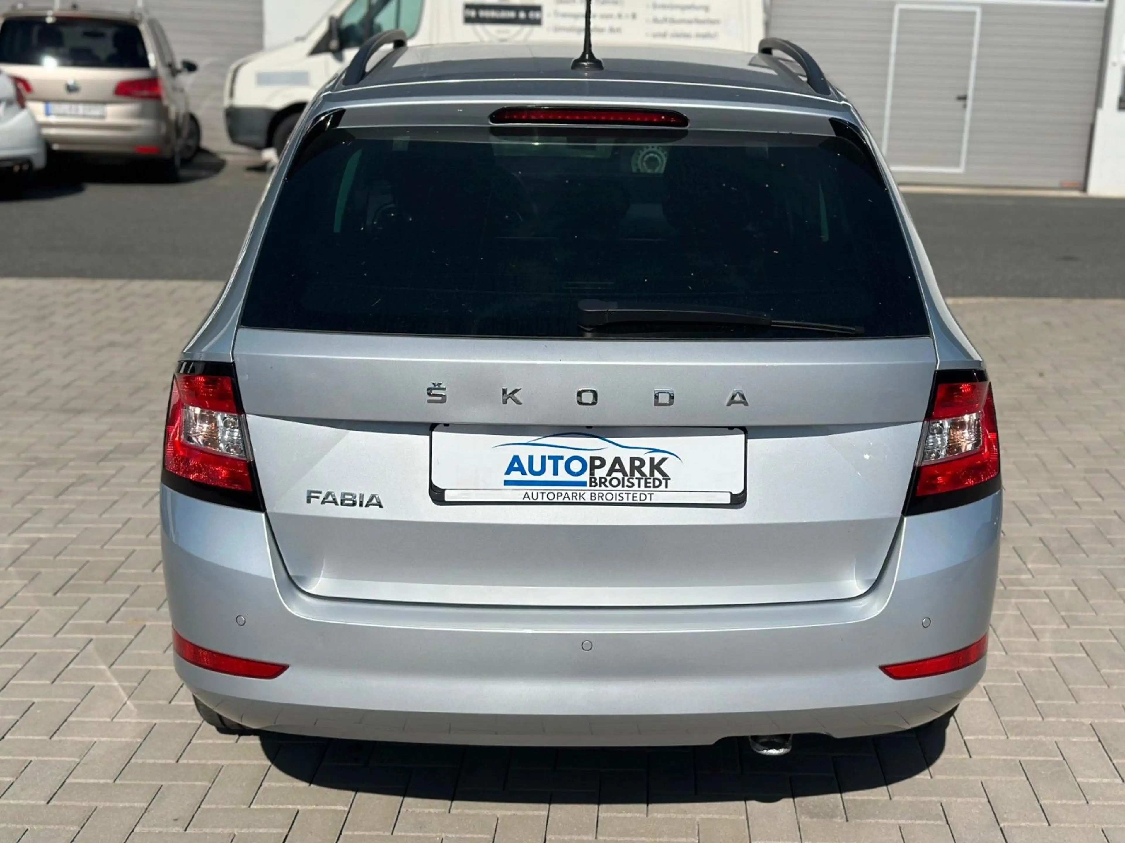 Skoda Fabia Combi Ambition SHZ/NAVI/TEMPO/KLIMAAUTOMAT — photo 7