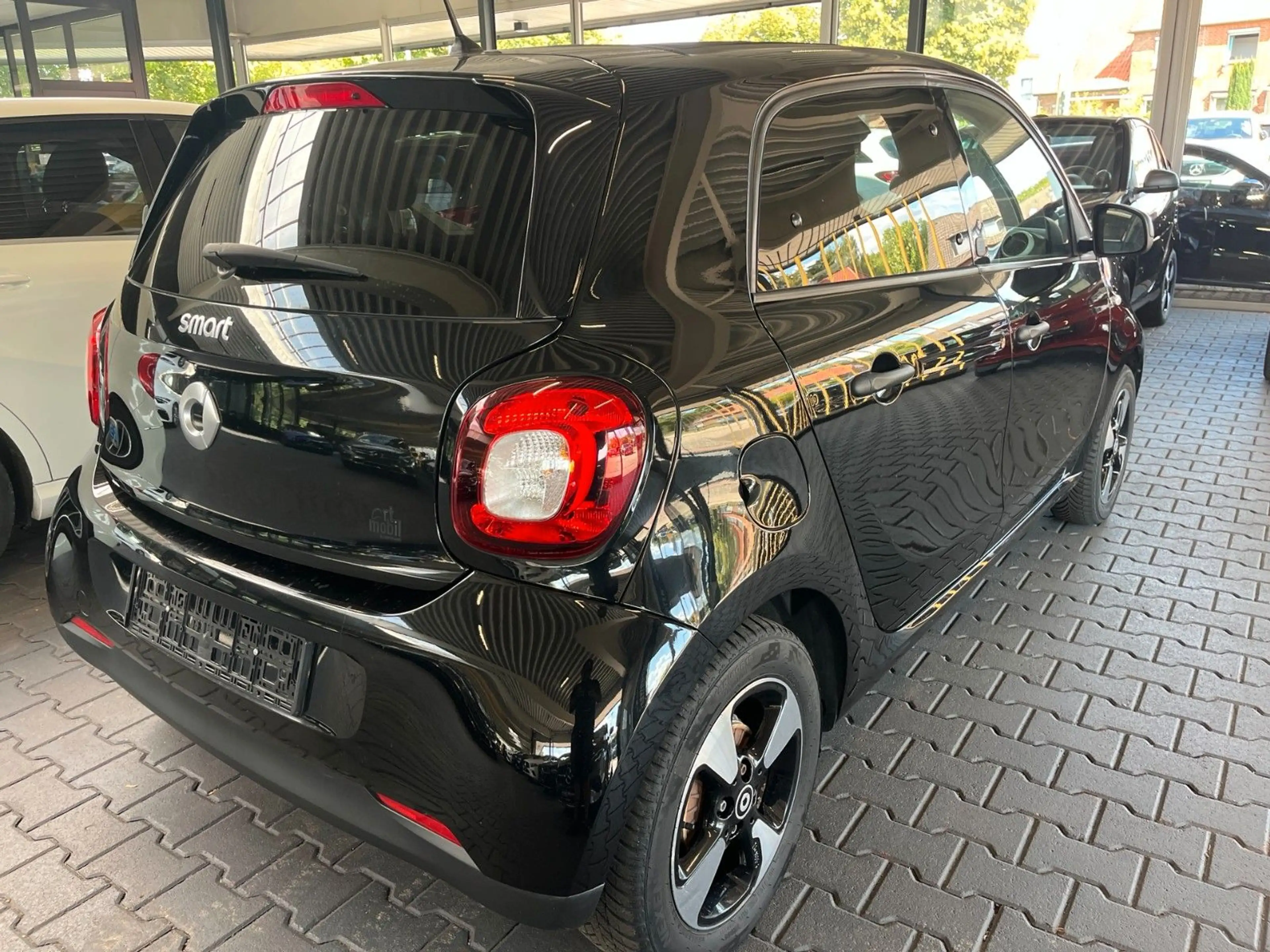 smart forFour forfour electric drive / EQ — photo 3