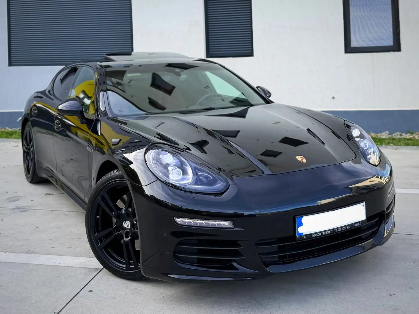 Porsche Panamera 3.0 300cv - 1