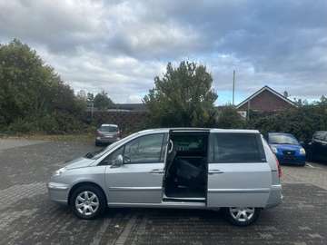 Allure*EL-TÜR*7 SITZE*XENON*NAVI*MFL**1 HAND