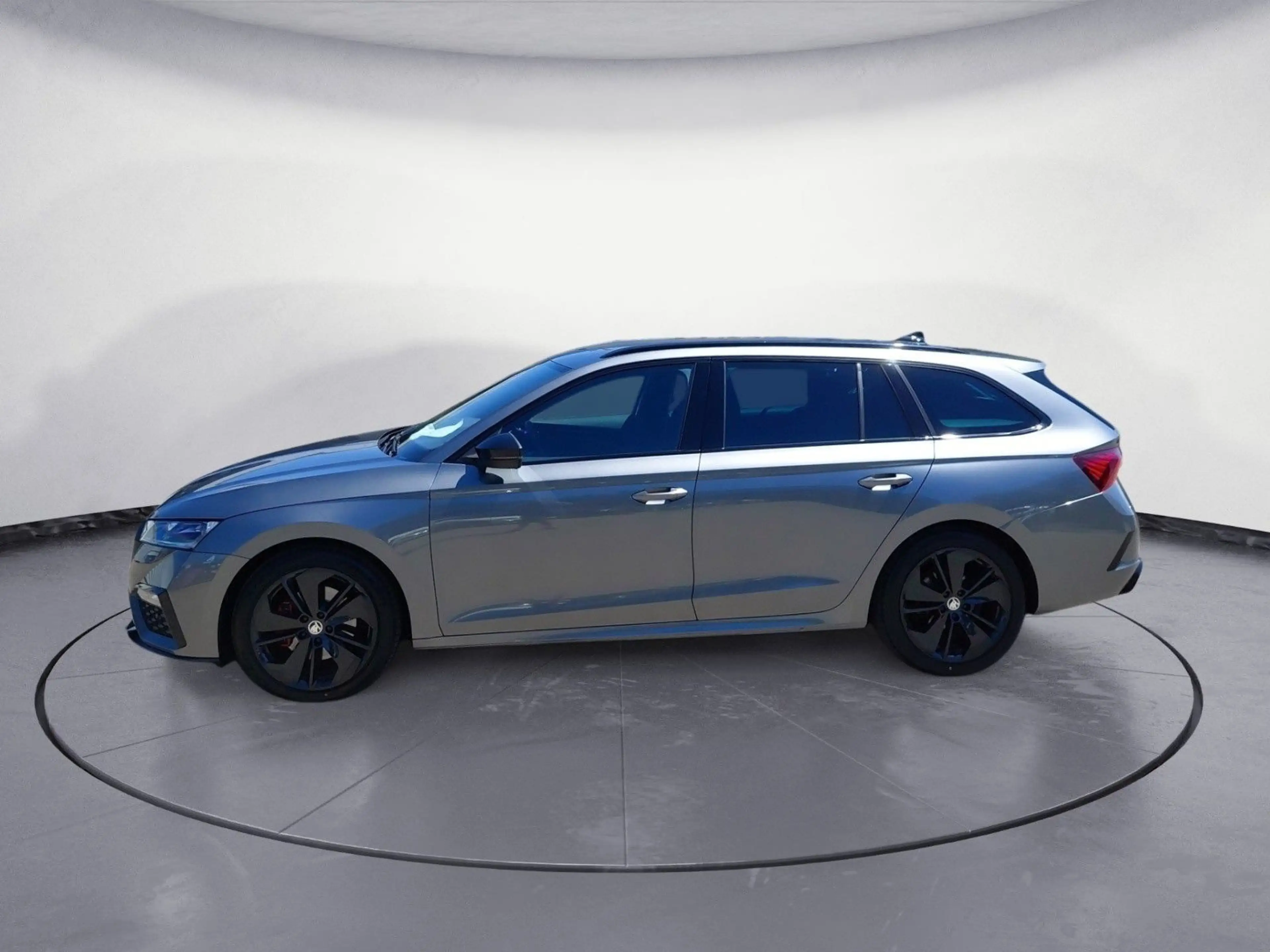 Skoda Octavia Combi RS — photo 3
