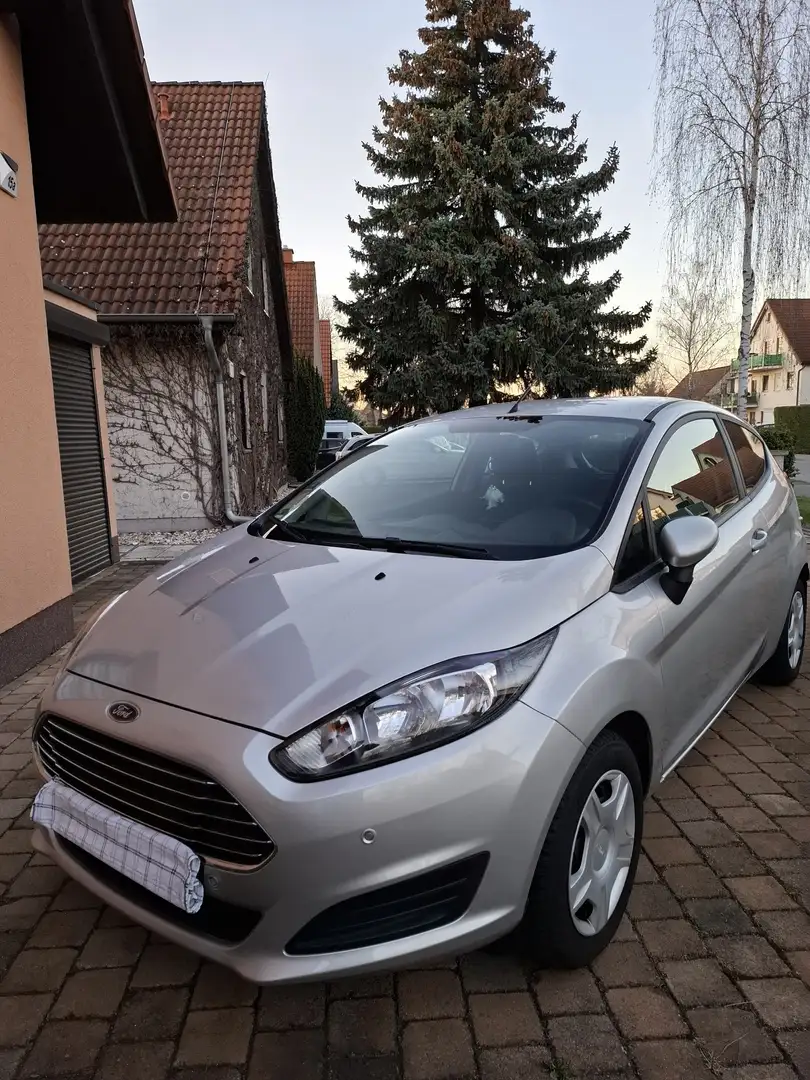 Ford Fiesta 1.0 EcoBoost Start-Stop SYNC Edition - 1
