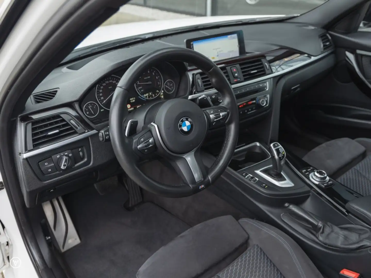 BMW 335 335i xDrive M-sport Sportaut. - Dak, HiFi etc Білий - 2
