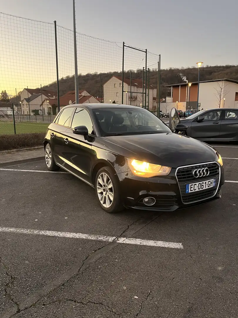 Audi A1 Sportback 1.6 TDI 105 Ambition - 1