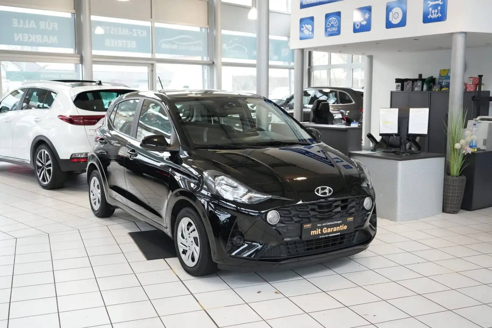 Hyundai i10 Connect & Go *1.Hand Nero - 1