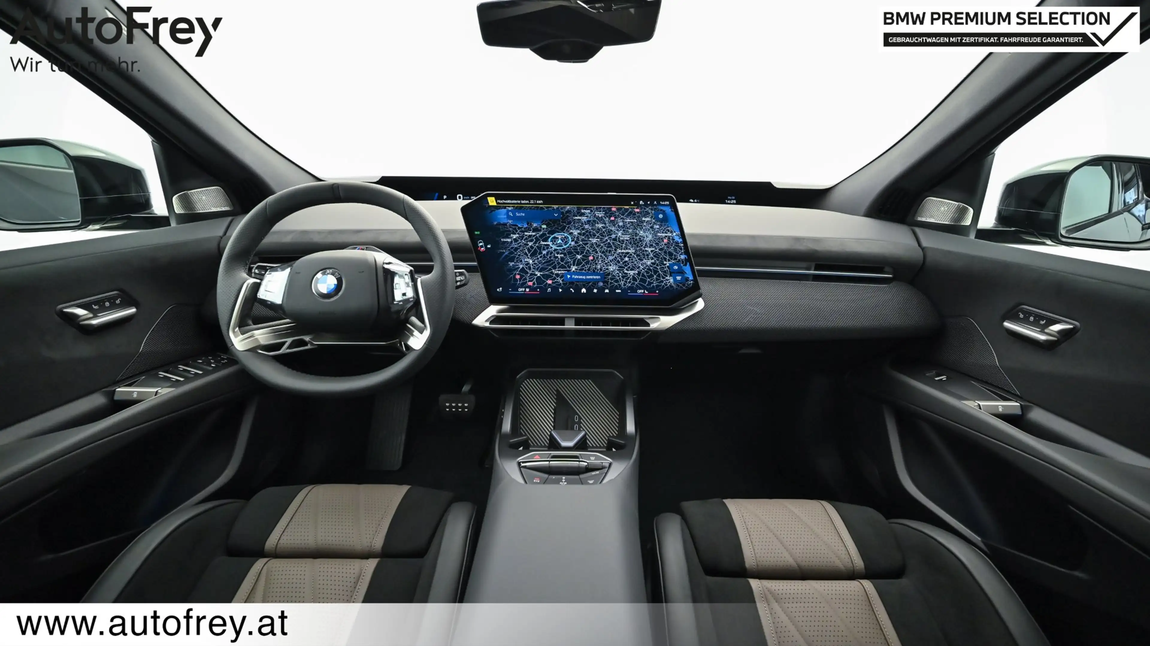 BMW iX3 50 xDrive — photo 11