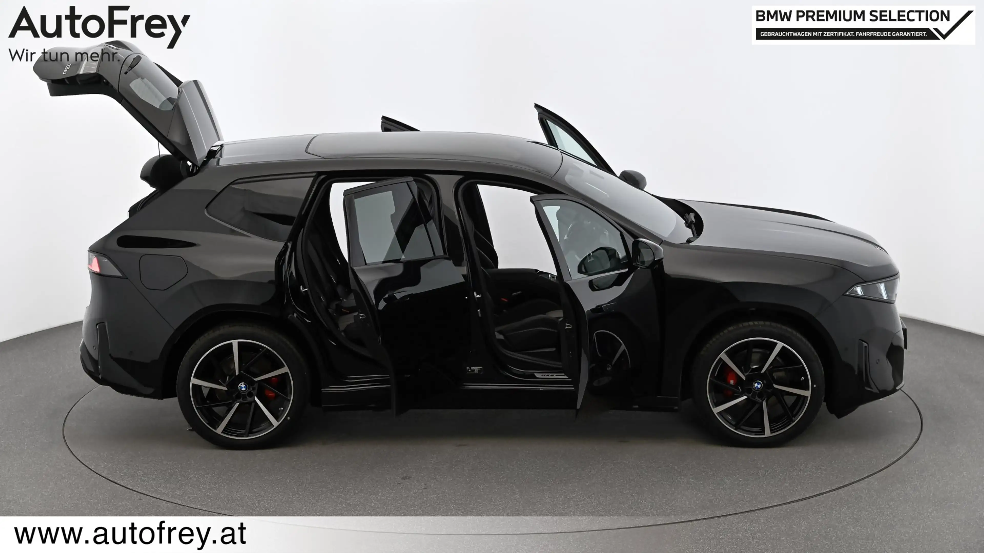 BMW iX3 50 xDrive — photo 8