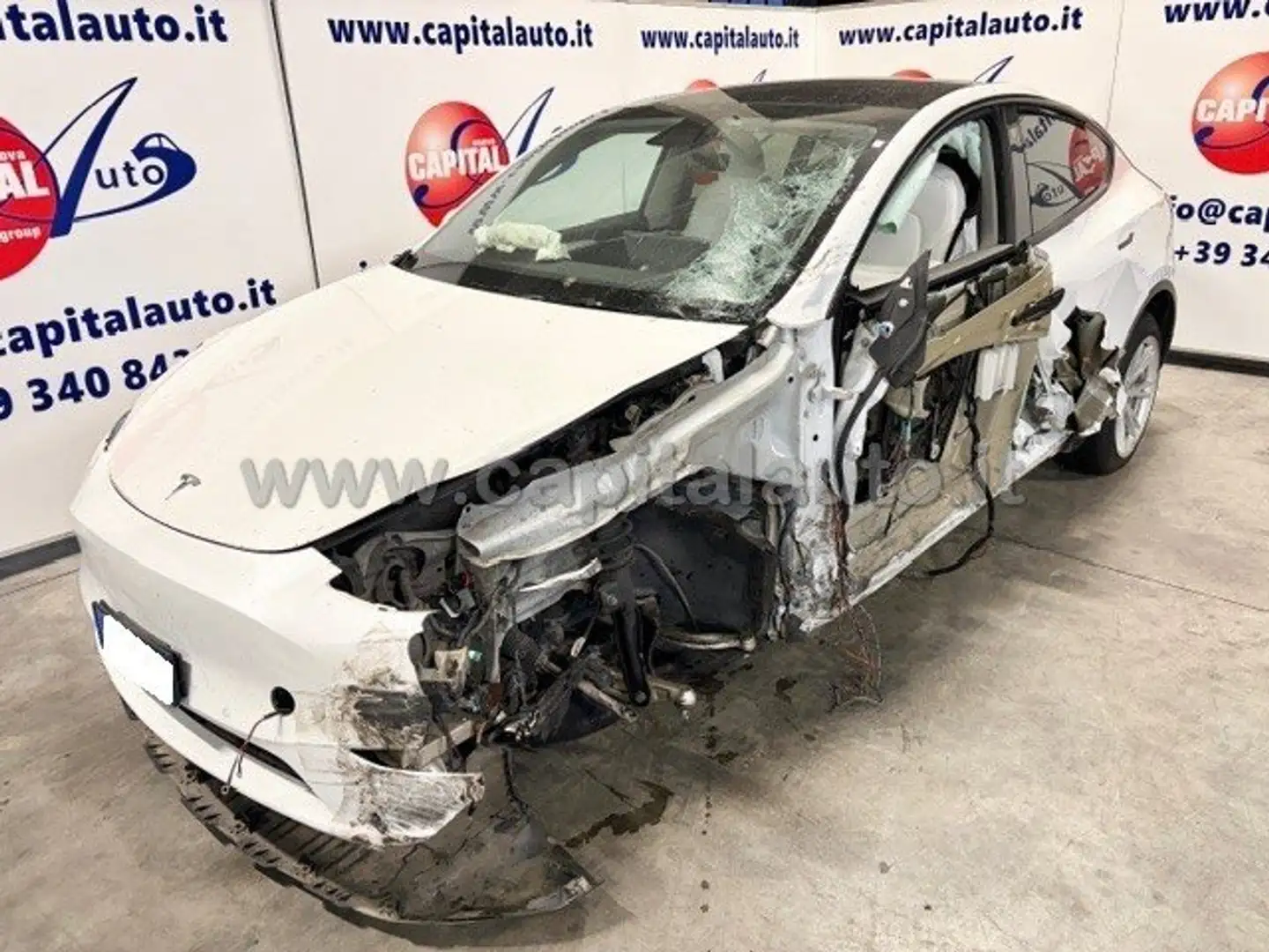 Tesla Model Y Long Range Dual Motor awd Bianco - 2