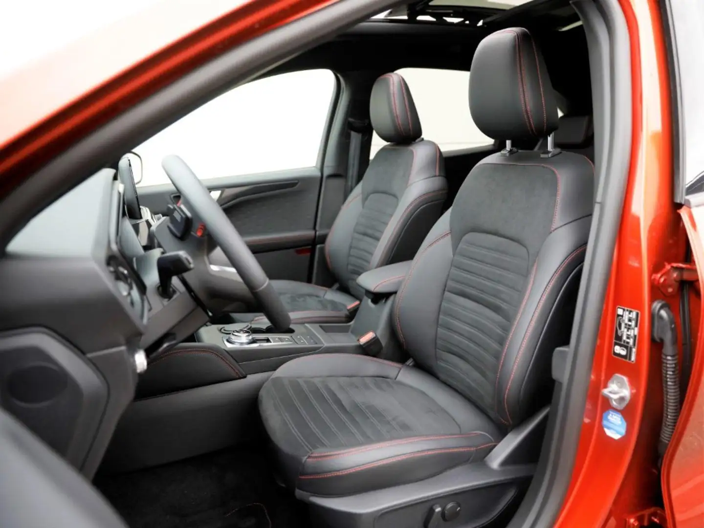 Ford Kuga ST-Line X Panorama AHK Fahrer-Assist. HUD Orange - 2