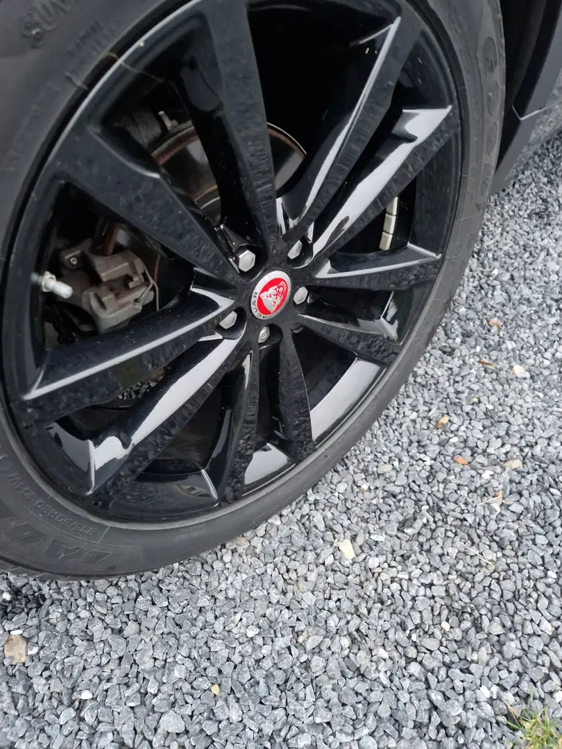 Jaguar E-Pace 2.0 T AWD R-Dynamic S (EU6.2) - 1