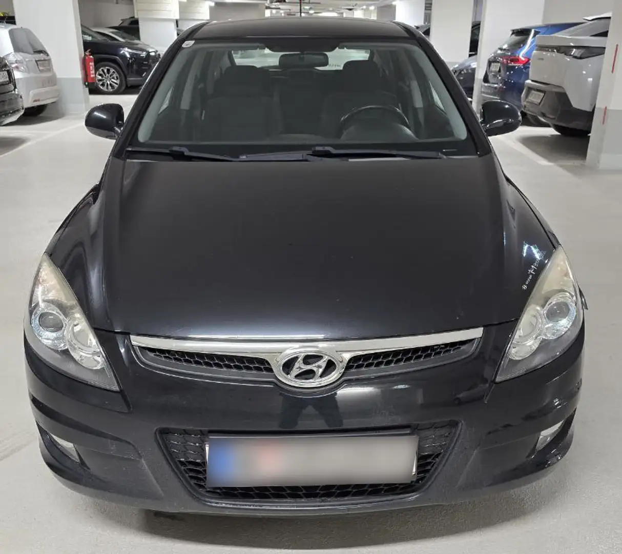 Hyundai i30 i30 1,4 CVVT Schwarz - 1