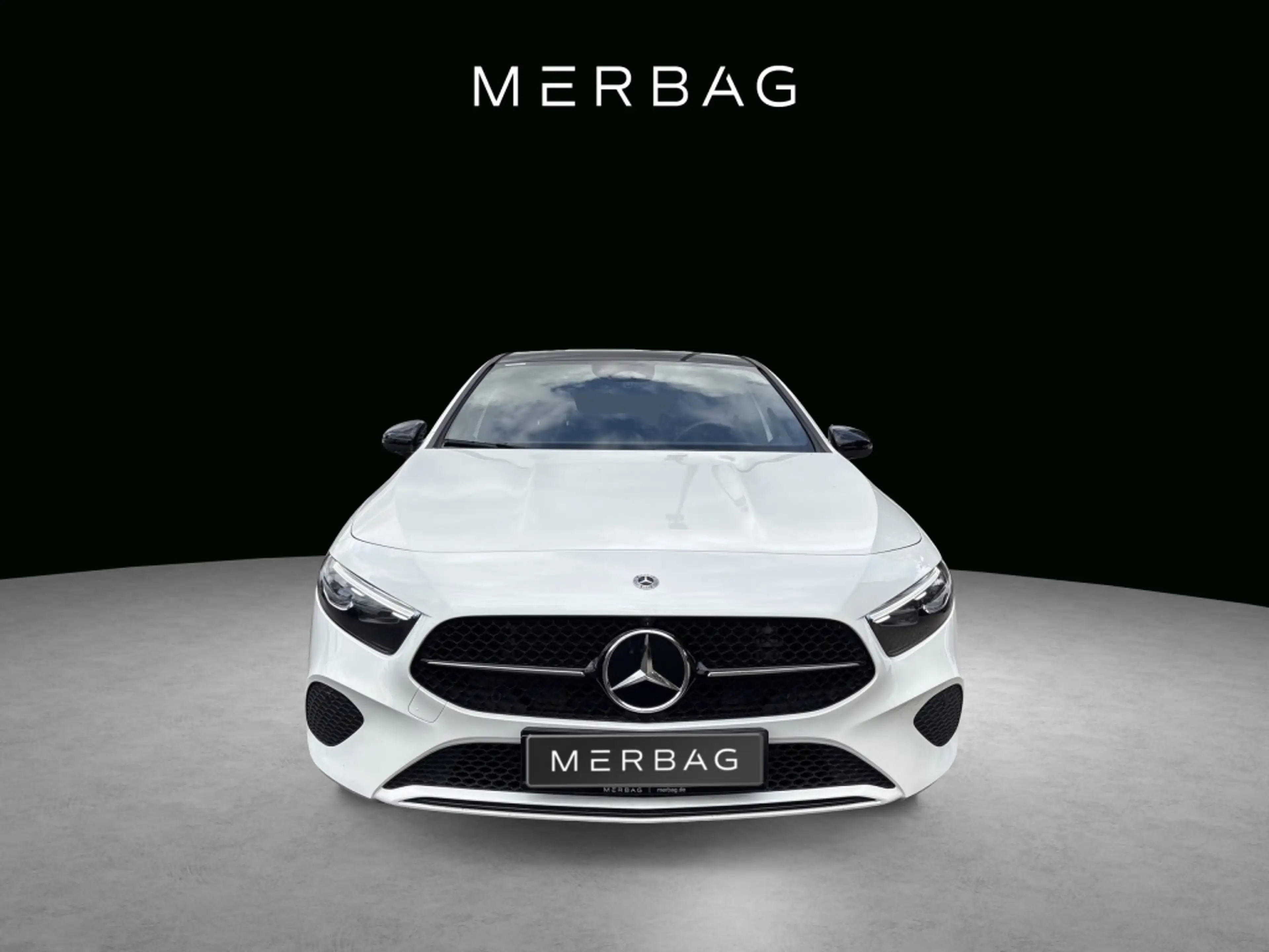 Mercedes-Benz A 220 d Progressive Night Panorama Multibeam — photo 2
