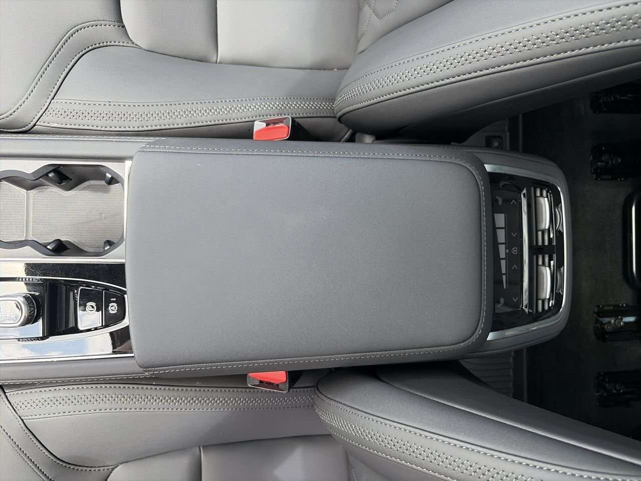 2026 Volvo XC90 B6 AWD Plus Dark Theme 7-Seater Accident-Free | Sa thumb 27