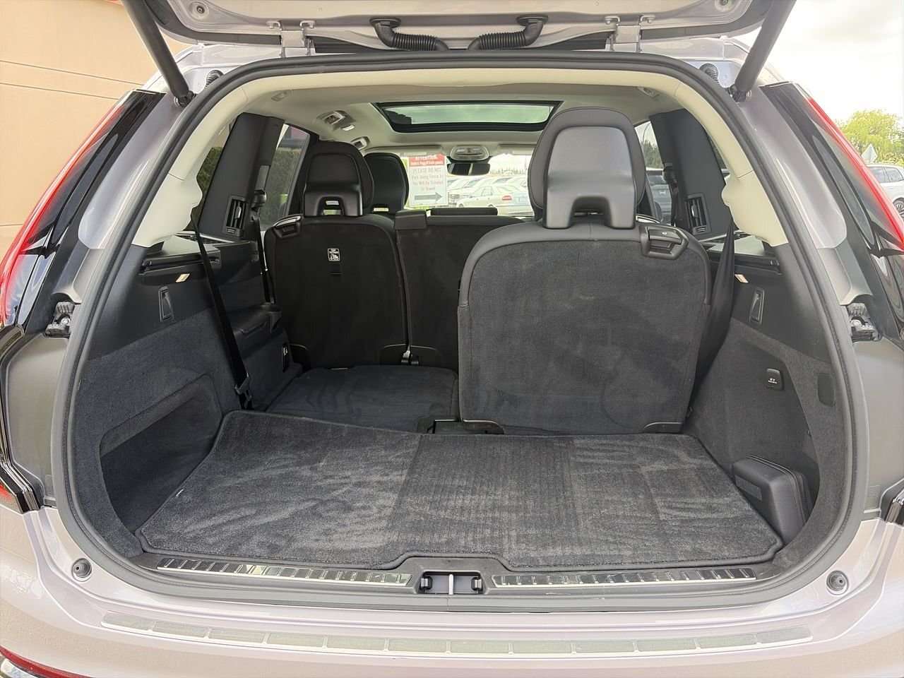 2026 Volvo XC90 B6 AWD Plus Dark Theme 7-Seater Accident-Free | Sa thumb 32
